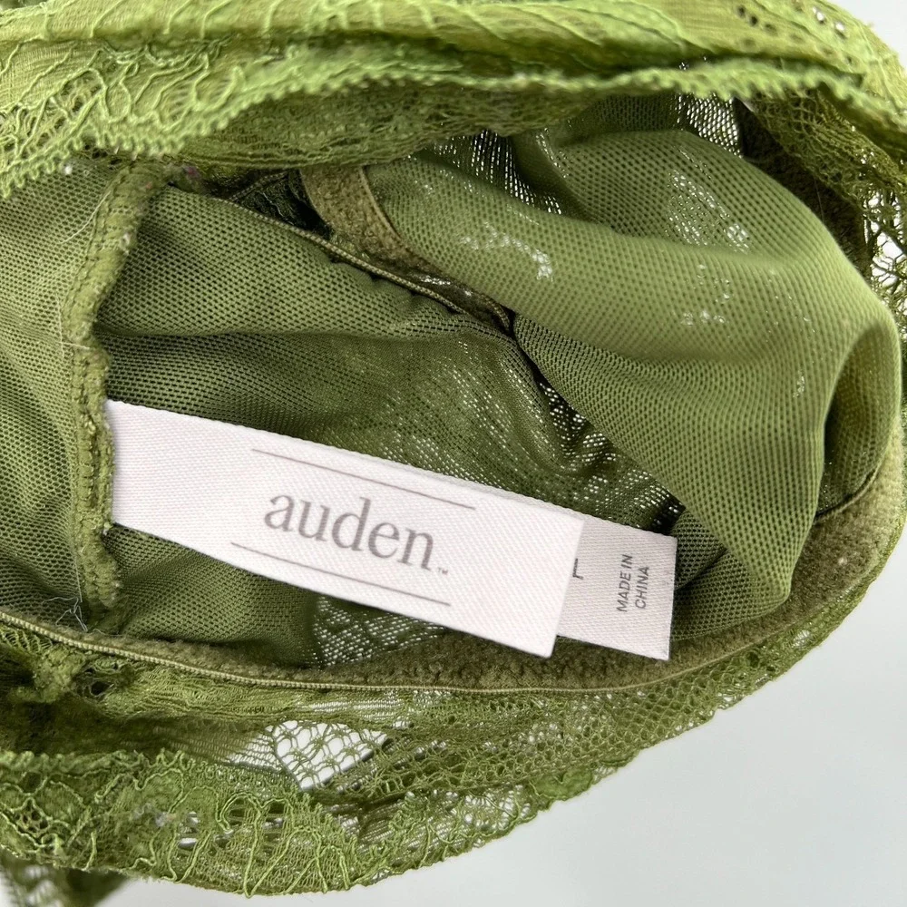 Auden size color